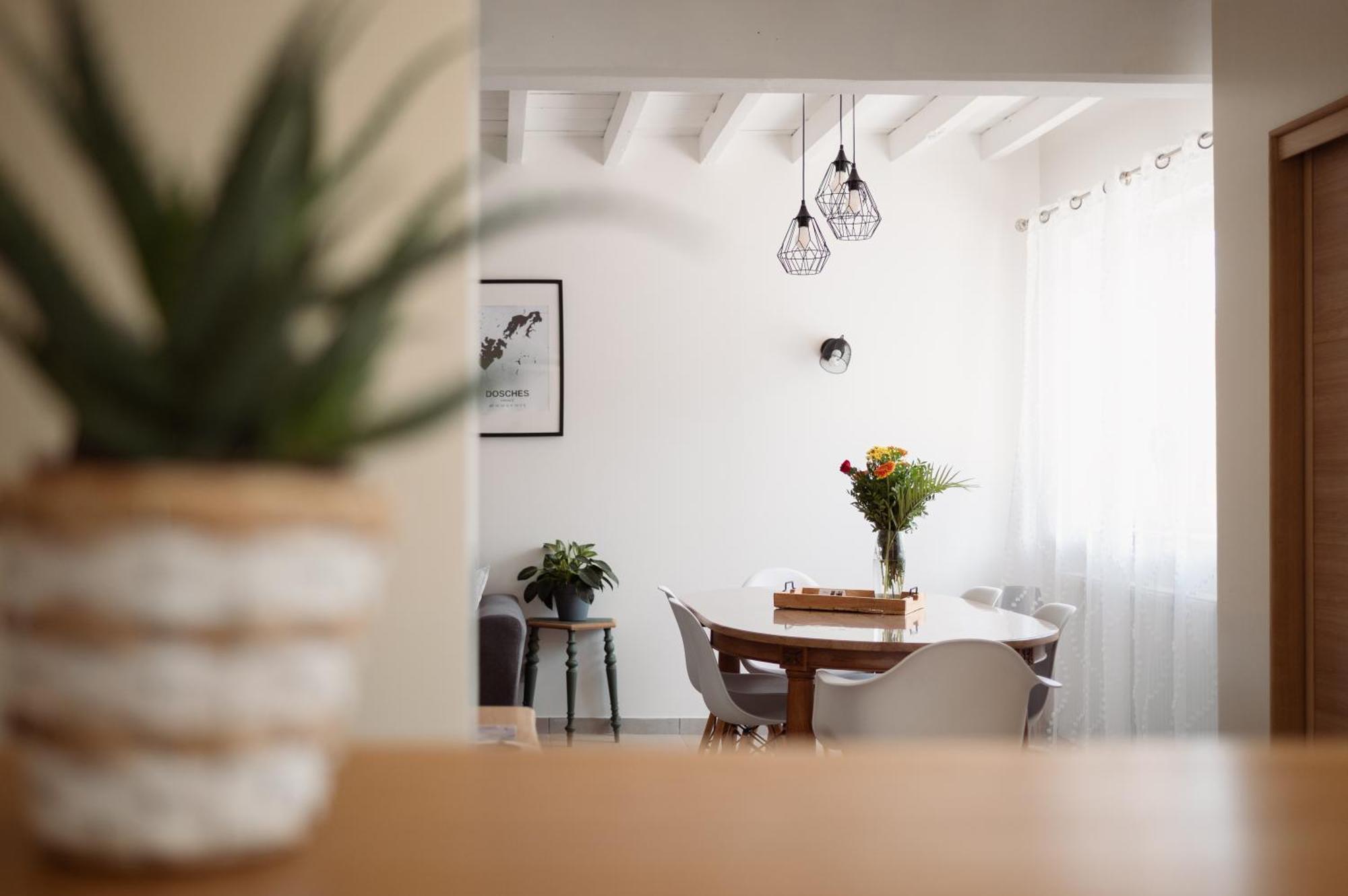 La Maison Des Delices Dosches Esterno foto